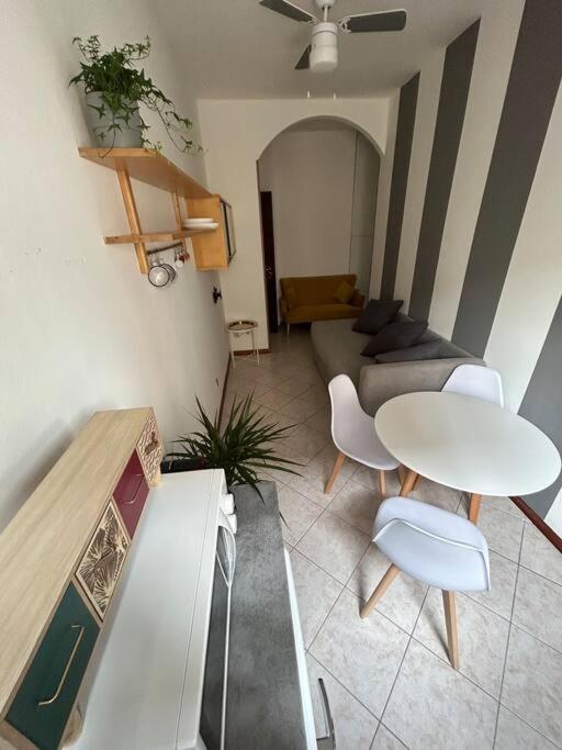 Cozy Apartment San Siro - Fiera Milán Exterior foto